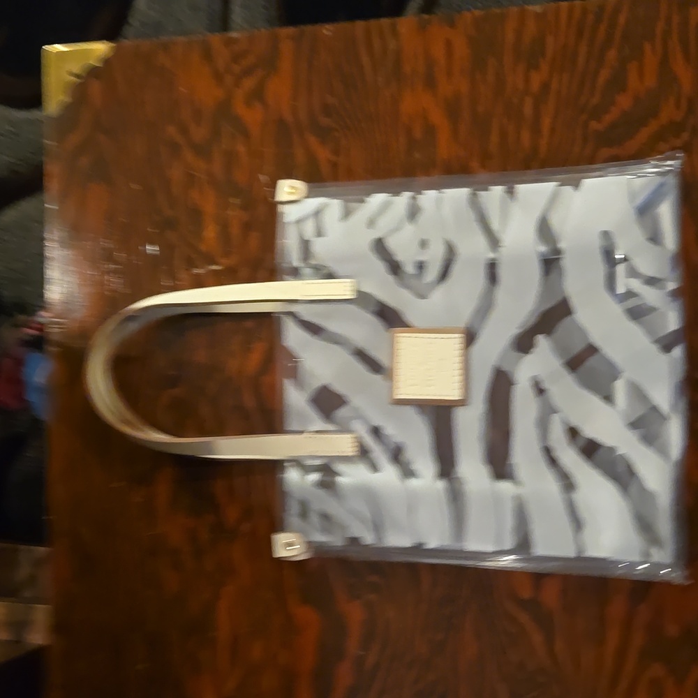 Dooney & Bourke plastic lunch tote